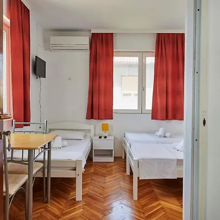 Balote Apartament *