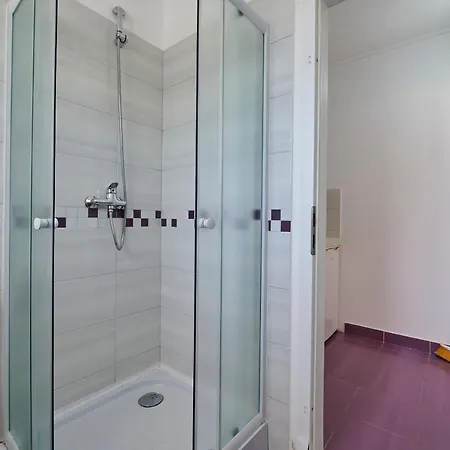 Balote Apartament *